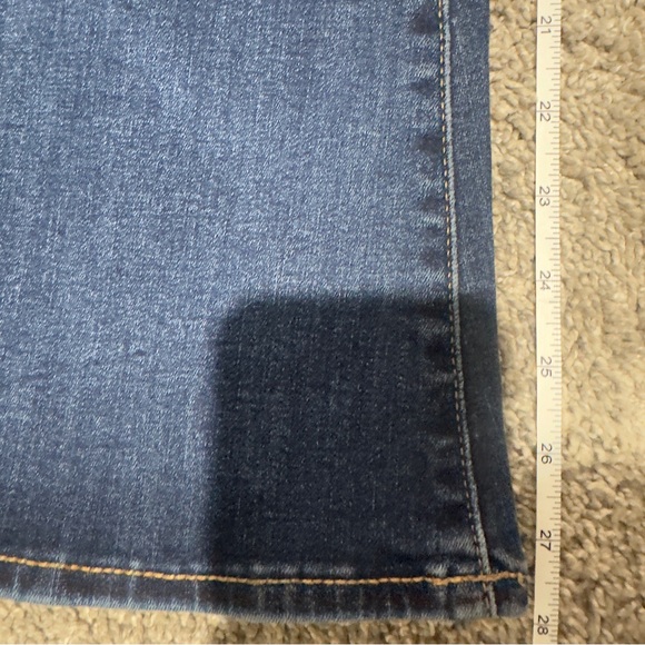 American Eagle Festival Flare Hi-rise Jeans - Picture 8 of 11